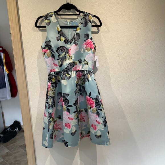CeCe Floral Dress NWT - Picture 11 of 12